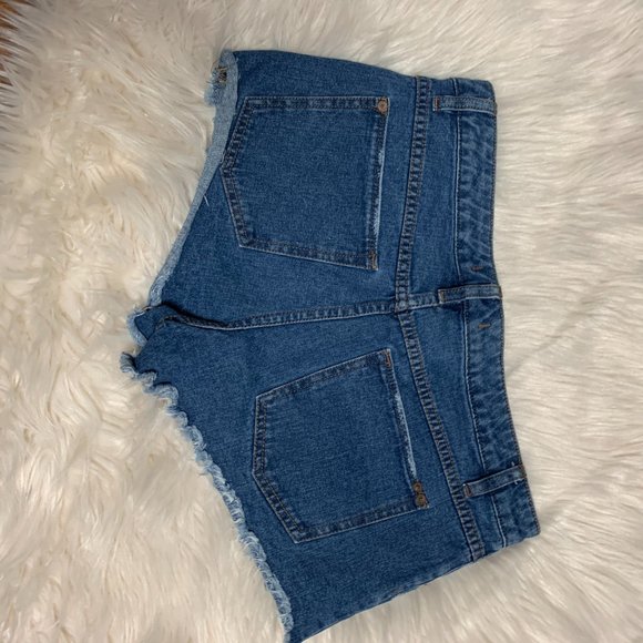 FREE PEOPLE Short Shorts - Picture 6 of 7